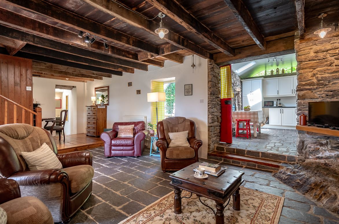 Coastal Cottage For Sale: John's House, Derrynane Beg, Caherdaniel, Co. Kerry