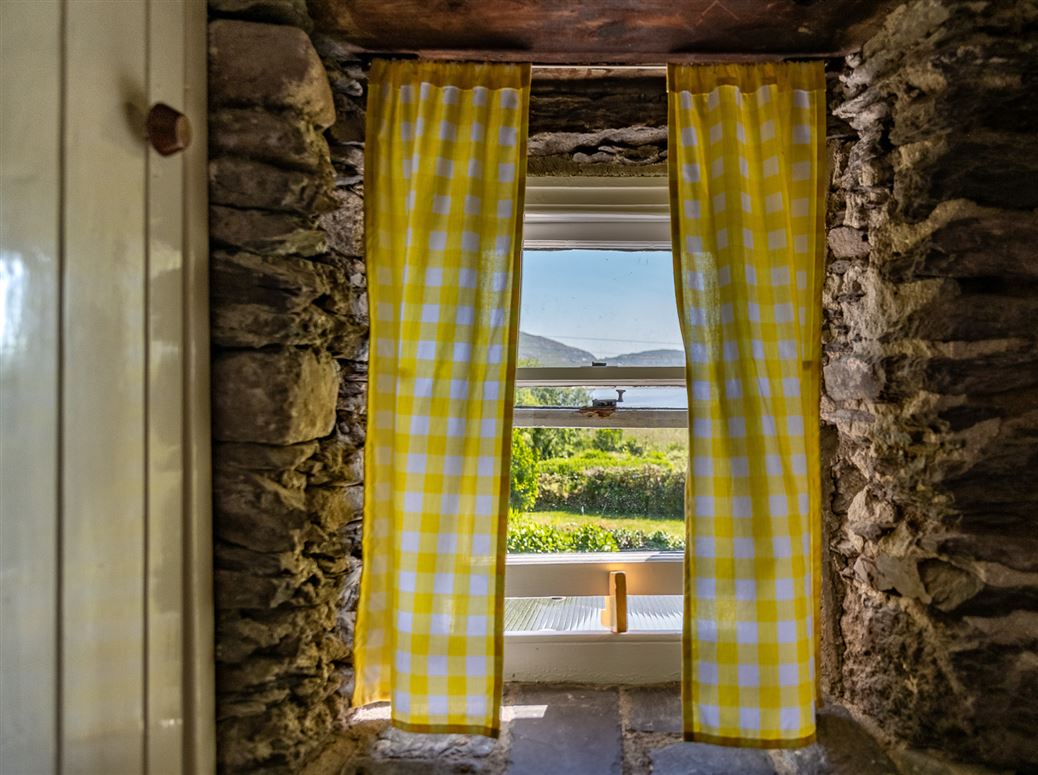 Coastal Cottage For Sale: John's House, Derrynane Beg, Caherdaniel, Co. Kerry