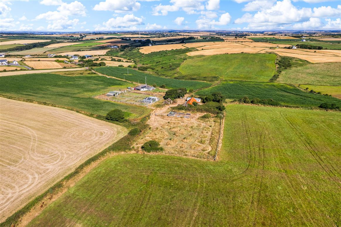 Coastal Plot With Ruins For Sale: Lahard, Whitegate, Co. Cork