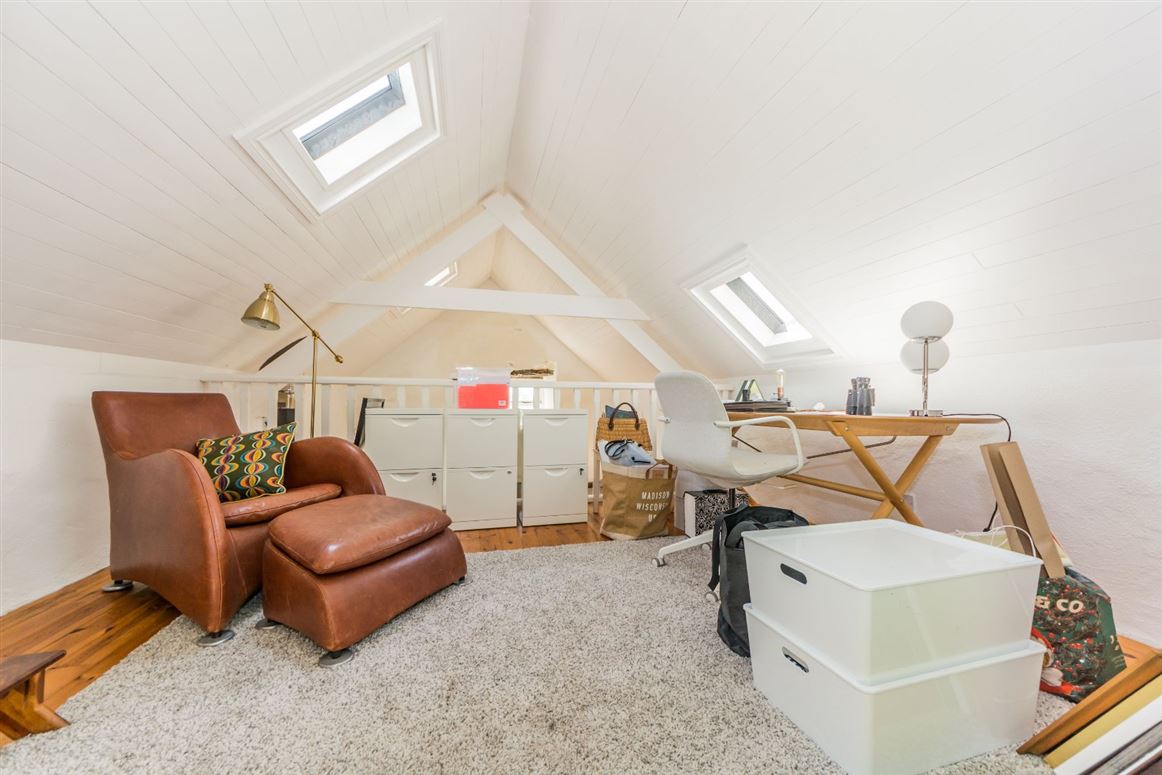 Restored Farmhouse For Sale: Lazy Acre, Shandrum Beg, Bantry, Co. Cork