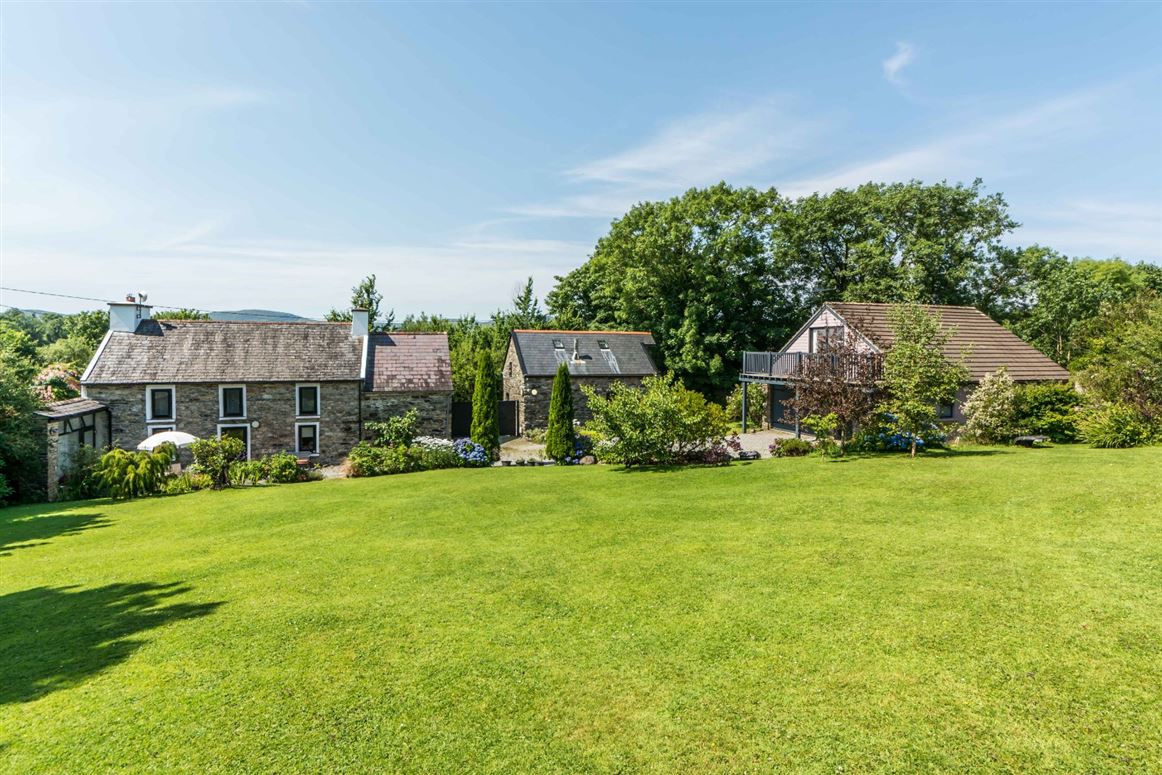 Restored Farmhouse For Sale: Lazy Acre, Shandrum Beg, Bantry, Co. Cork