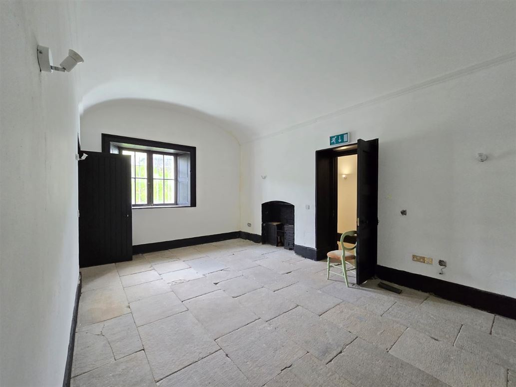 Country Estate For Sale: Middleton Park House, Castletown Geoghegan, Co. Westmeath