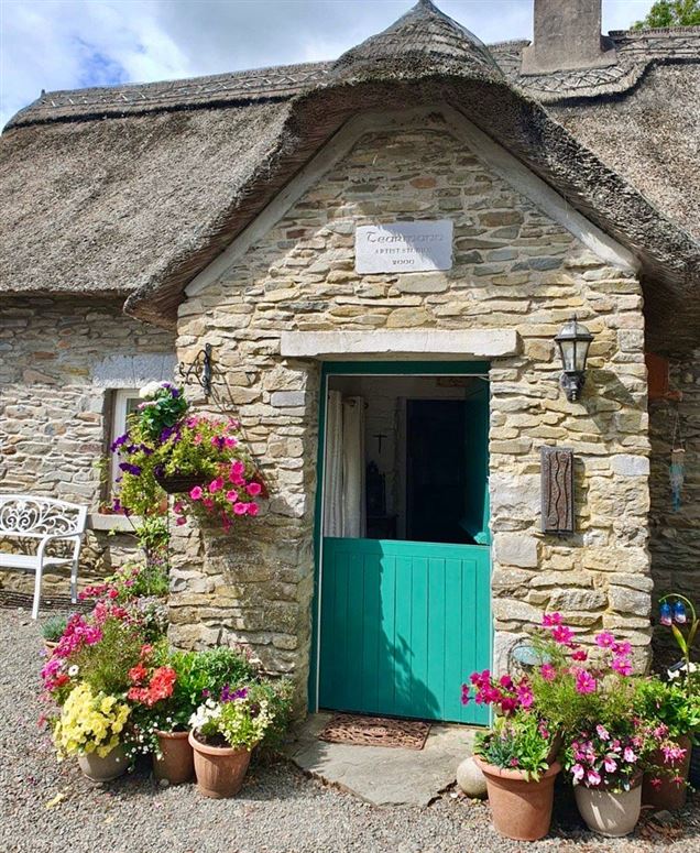 Thatched Cottage For Sale: Tearmann, Castlekieran, Carnaross, Co. Meath