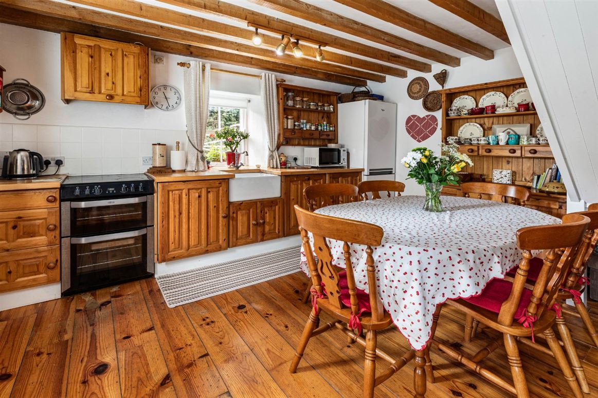 Thatched Cottage For Sale: Tearmann, Castlekieran, Carnaross, Co. Meath