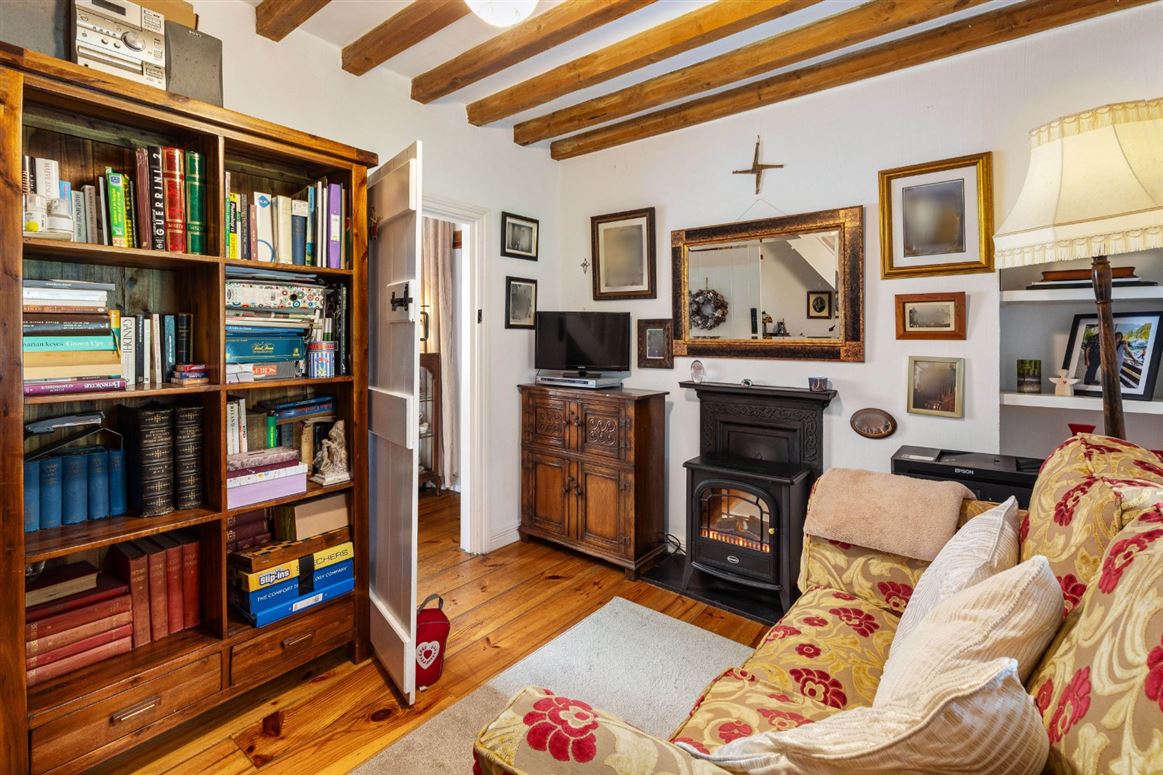 Thatched Cottage For Sale: Tearmann, Castlekieran, Carnaross, Co. Meath
