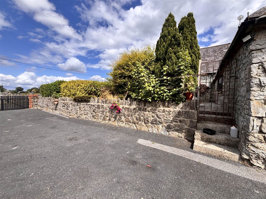 Period Residence For Sale: Williamstown Lodge, Williamstown, Fedamore, Co. Limerick