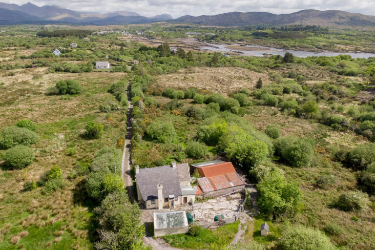 Derreenavurrig, Sneem, Co. Kerry, V93 K5CX