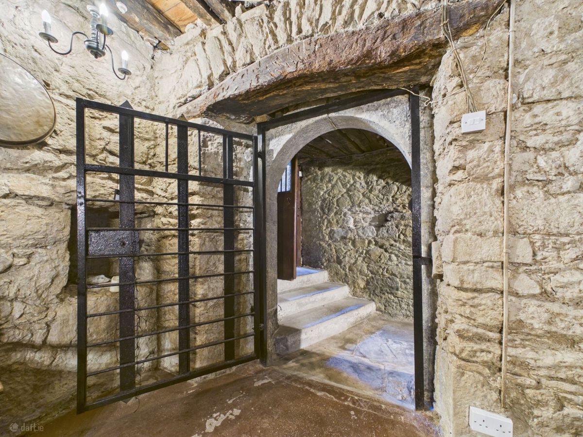 Irish Castle For Sale: Emmel Castle, Emmel, Cloughjordan, Co. Tipperary