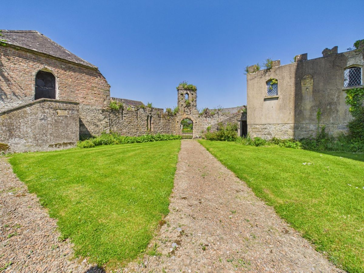 Irish Castle For Sale: Emmel Castle, Emmel, Cloughjordan, Co. Tipperary