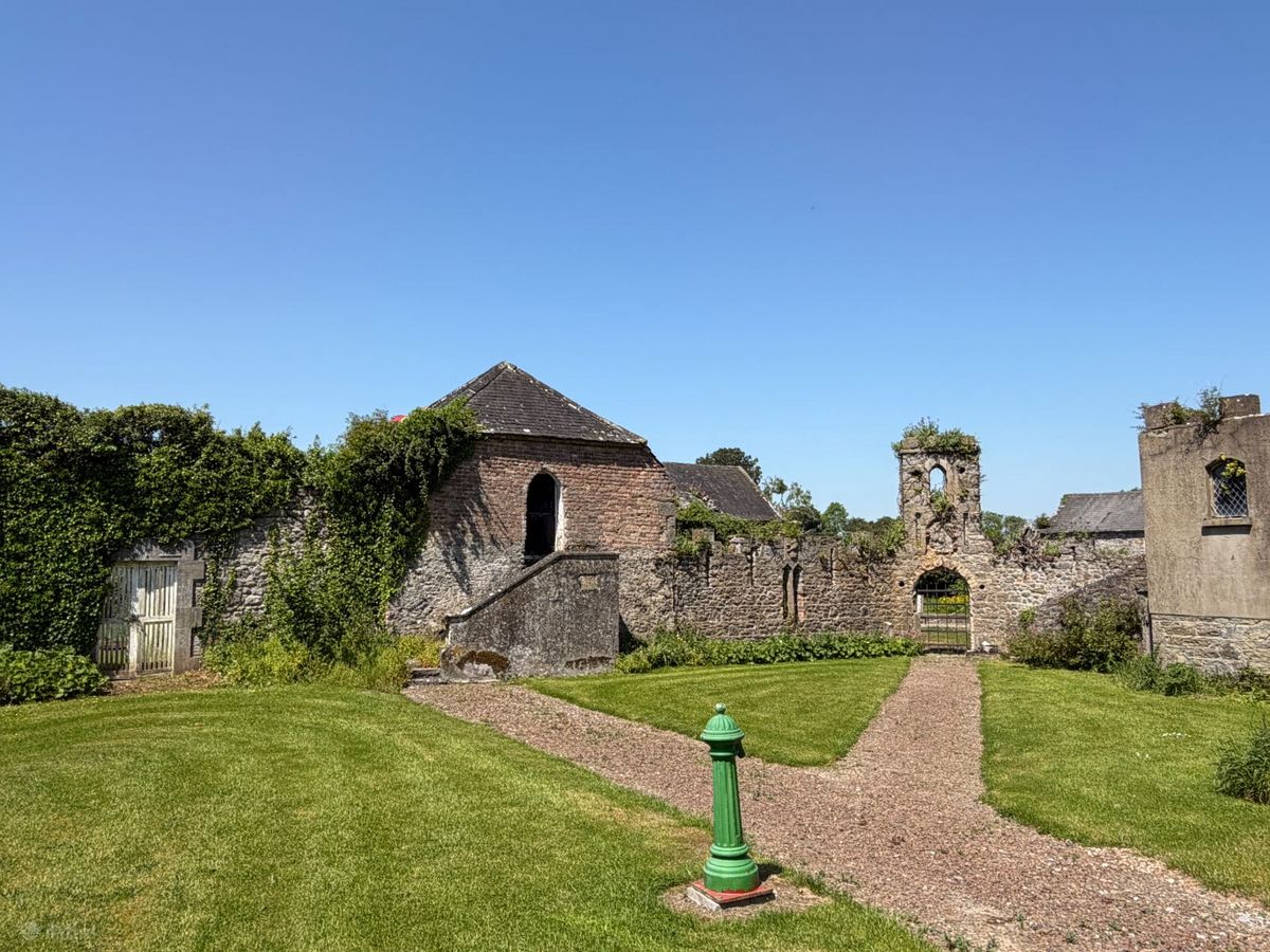 Irish Castle For Sale: Emmel Castle, Emmel, Cloughjordan, Co. Tipperary