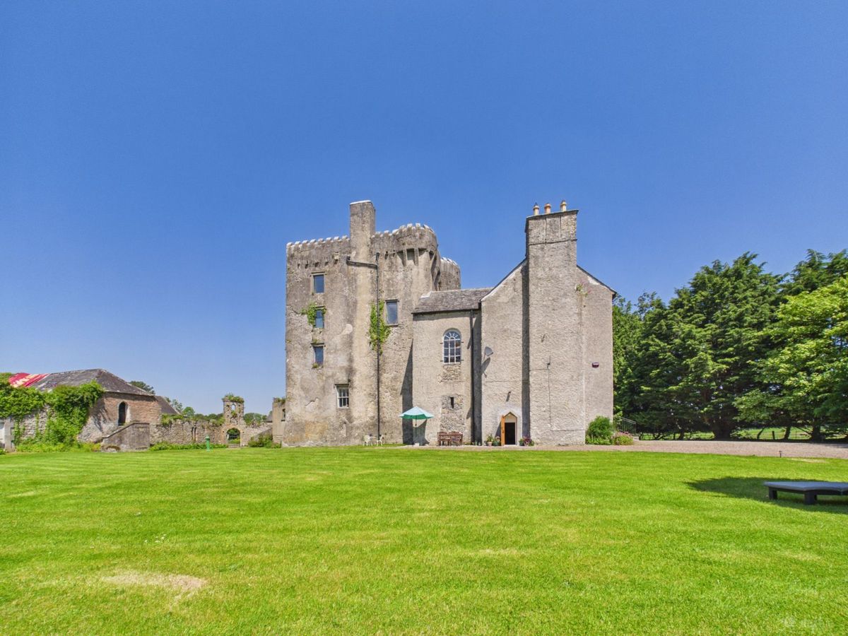 Irish Castle For Sale: Emmel Castle, Emmel, Cloughjordan, Co. Tipperary