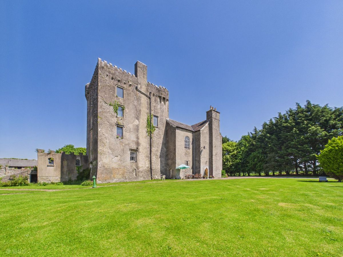 Irish Castle For Sale: Emmel Castle, Emmel, Cloughjordan, Co. Tipperary