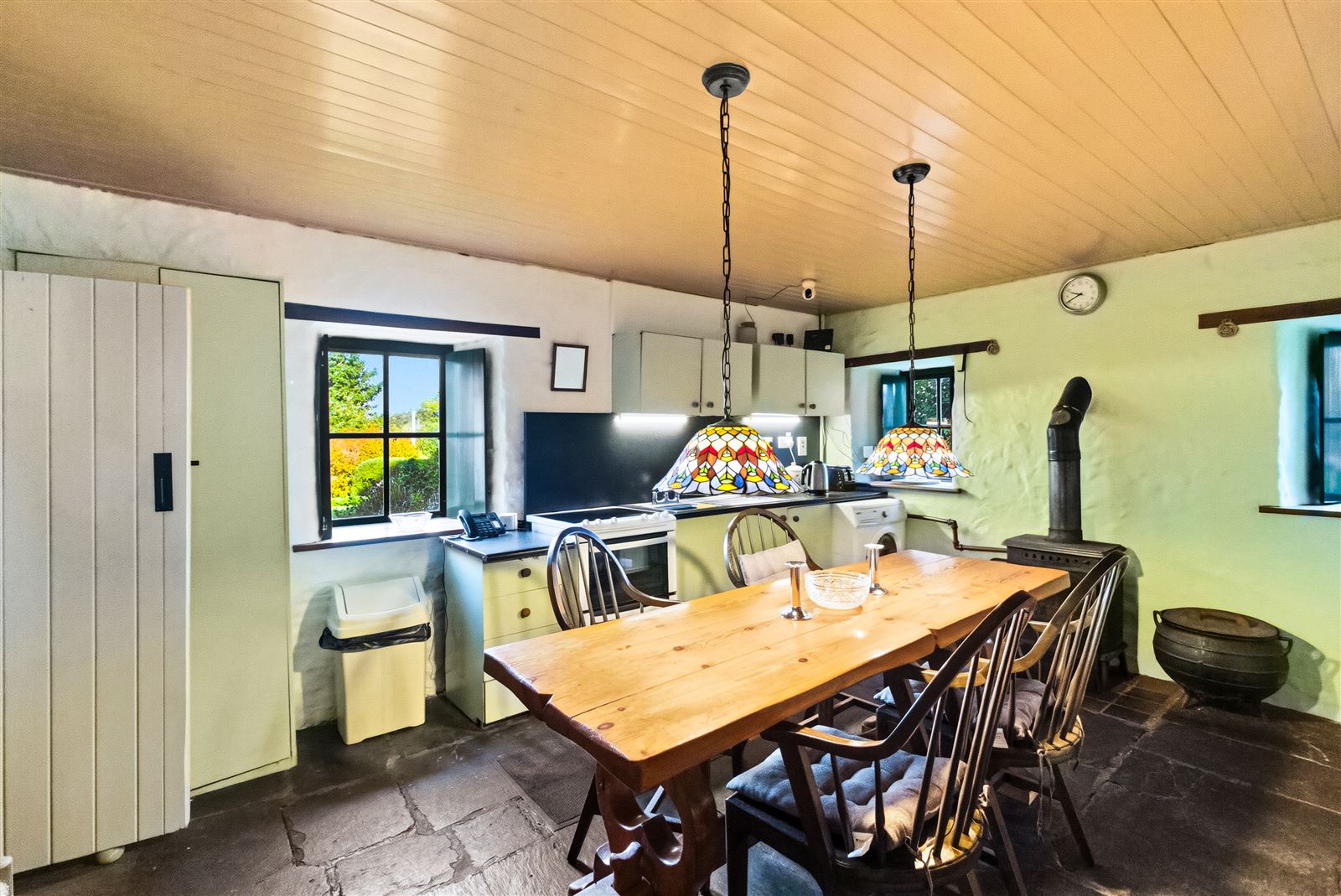 Thatched Cottage For Sale: Fairgreen Cottage, Cooladerra, Ballymacoda, Co. Cork