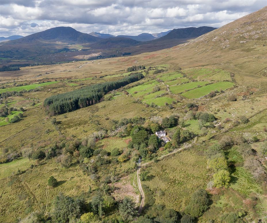 Renovated Cottage For Sale: Kilkeanna Cottage, Kilkeanna, Kenmare, Co. Kerry