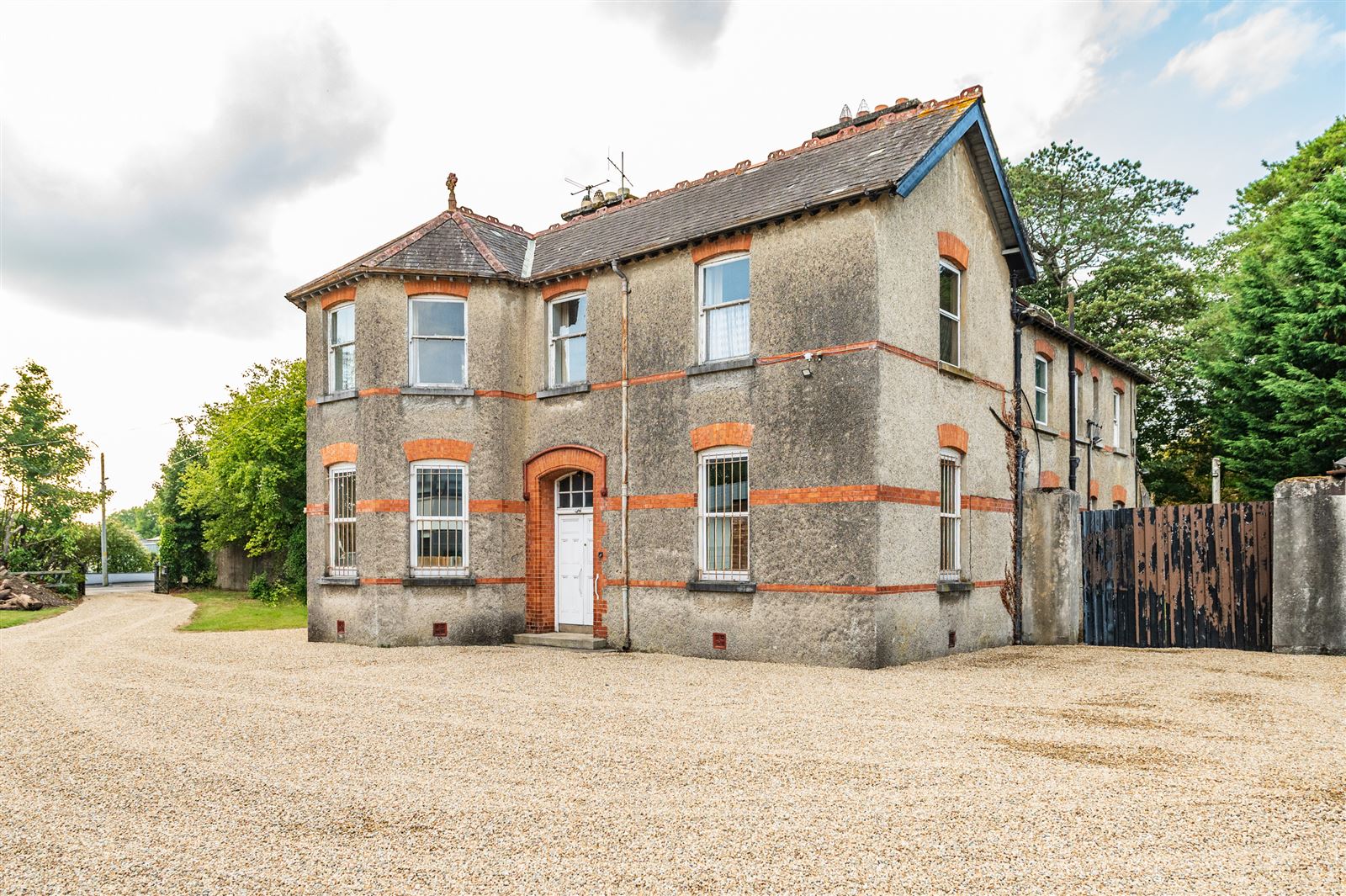 Period Residence For Sale: Parochial House, Drogheda Street, Monasterevin, Co. Kildare
