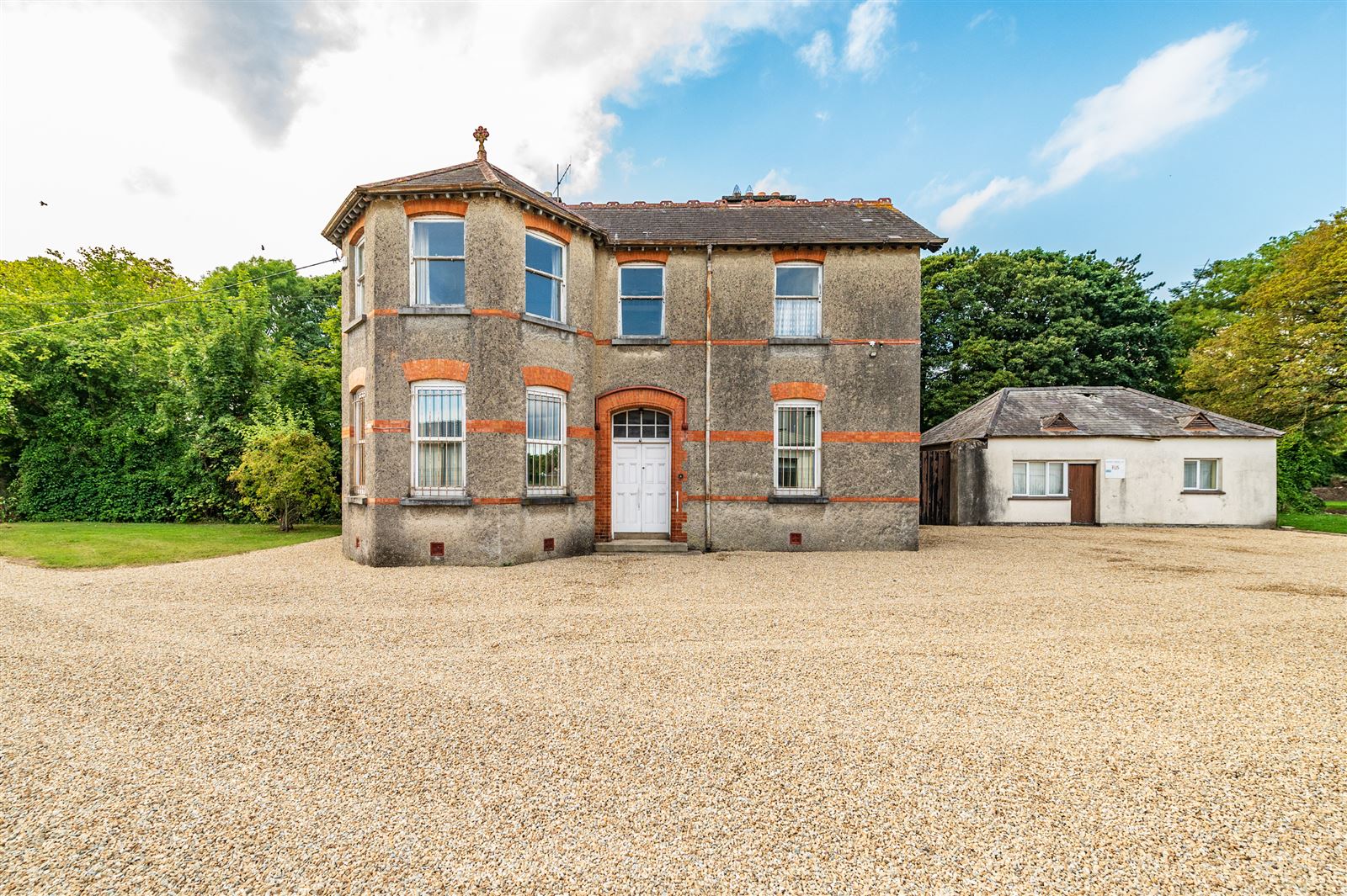 Period Residence For Sale: Parochial House, Drogheda Street, Monasterevin, Co. Kildare