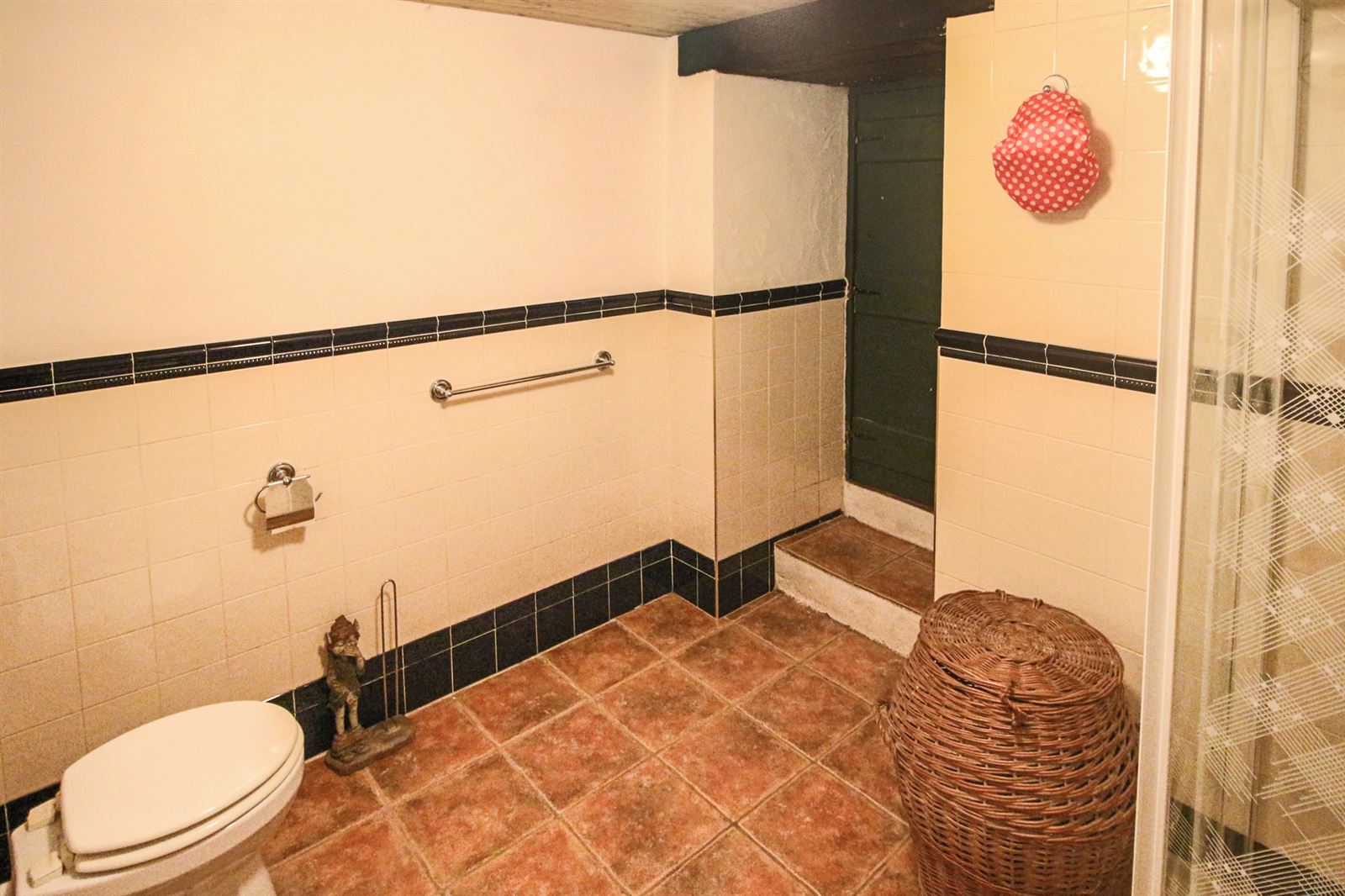 Thatched Cottage For Sale: Fionn MacCumhaill Cottage, Keshcarrigan, Carrick On Shannon, Co. Leitrim
