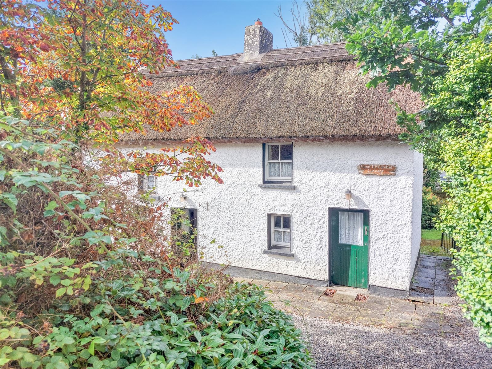 Thatched Cottage For Sale: Fionn MacCumhaill Cottage, Keshcarrigan, Carrick On Shannon, Co. Leitrim
