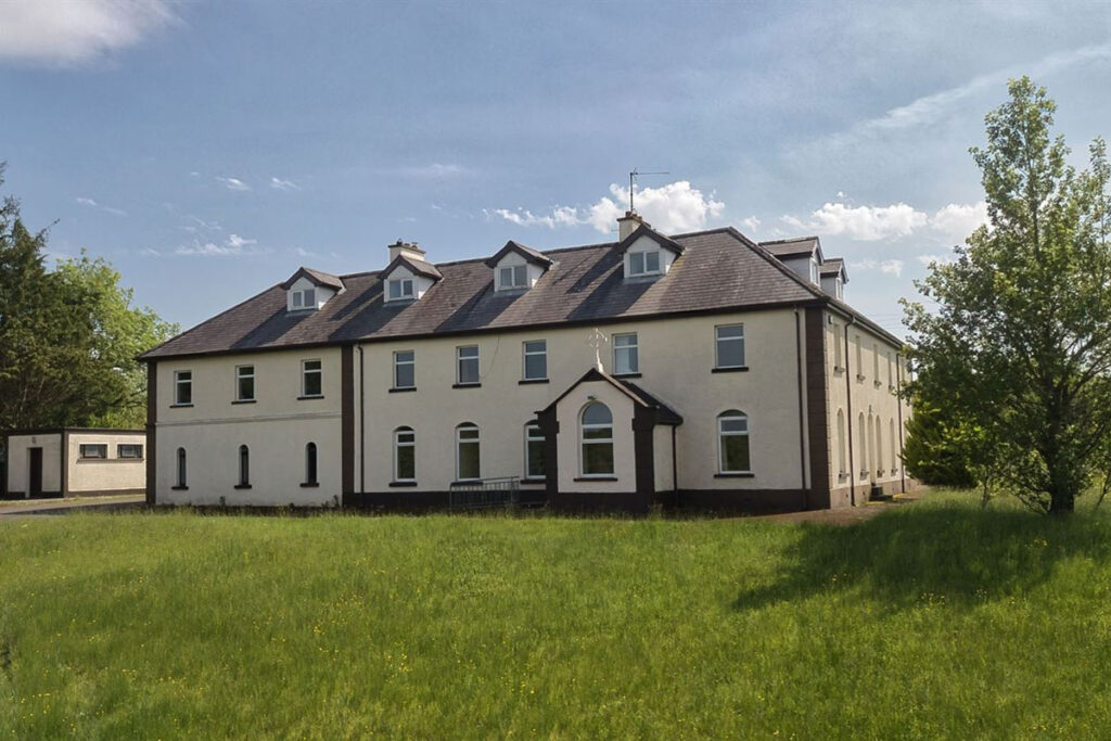 Rossinver House, Gubalaun, Rossinver, Co. Leitrim, F91 A718