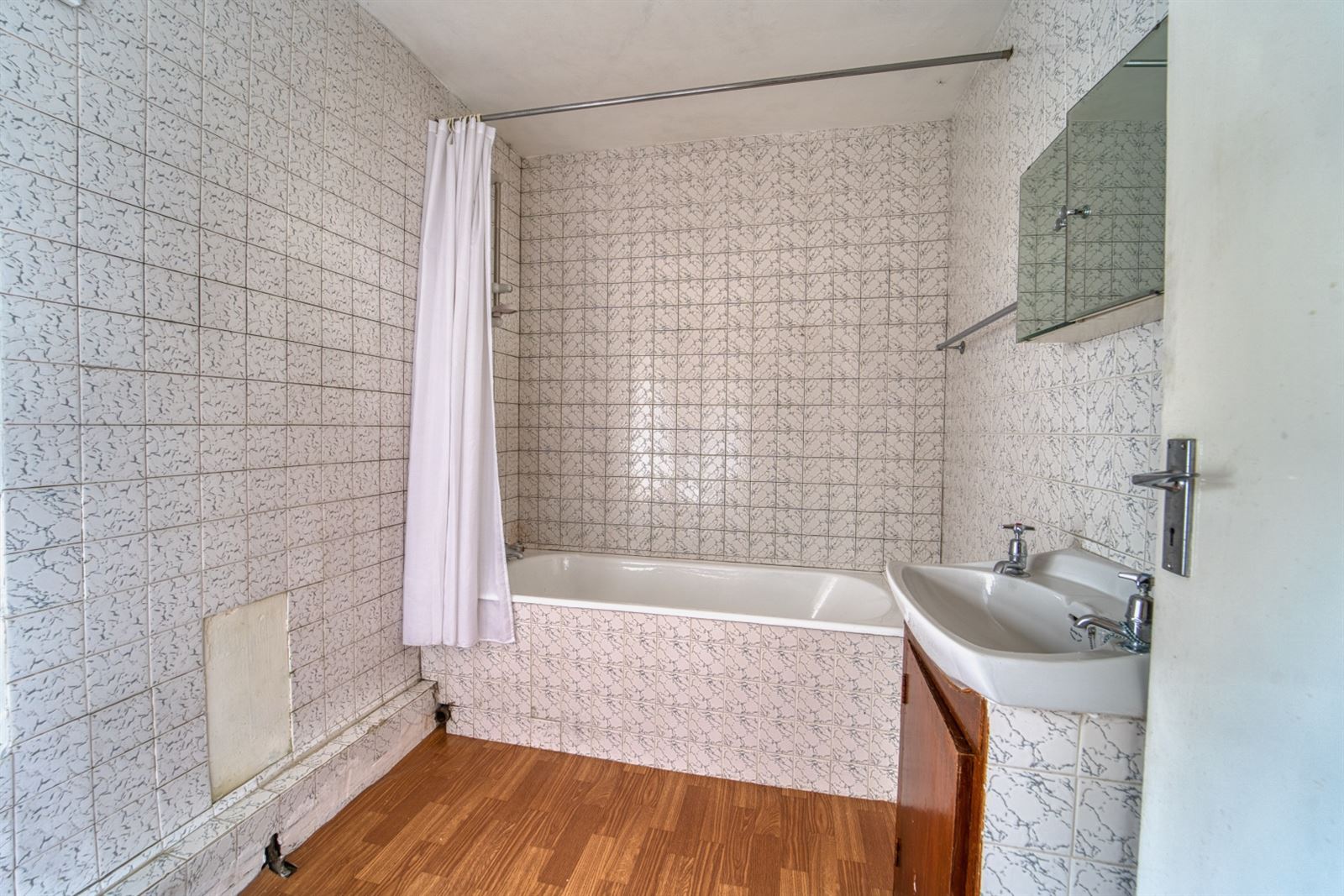 Former Convent For Sale: Rossinver House, Gubalaun, Rossinver, Co. Leitrim